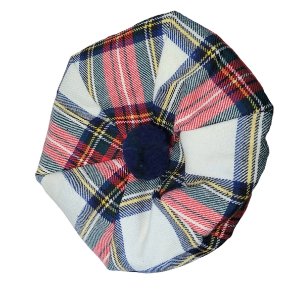 Vintage Moffat Wollen wool Scottish tartan festive Christmas beret hat - Picture 1 of 8